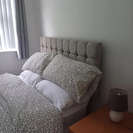 Beautiful Maisonette * Λιντς
